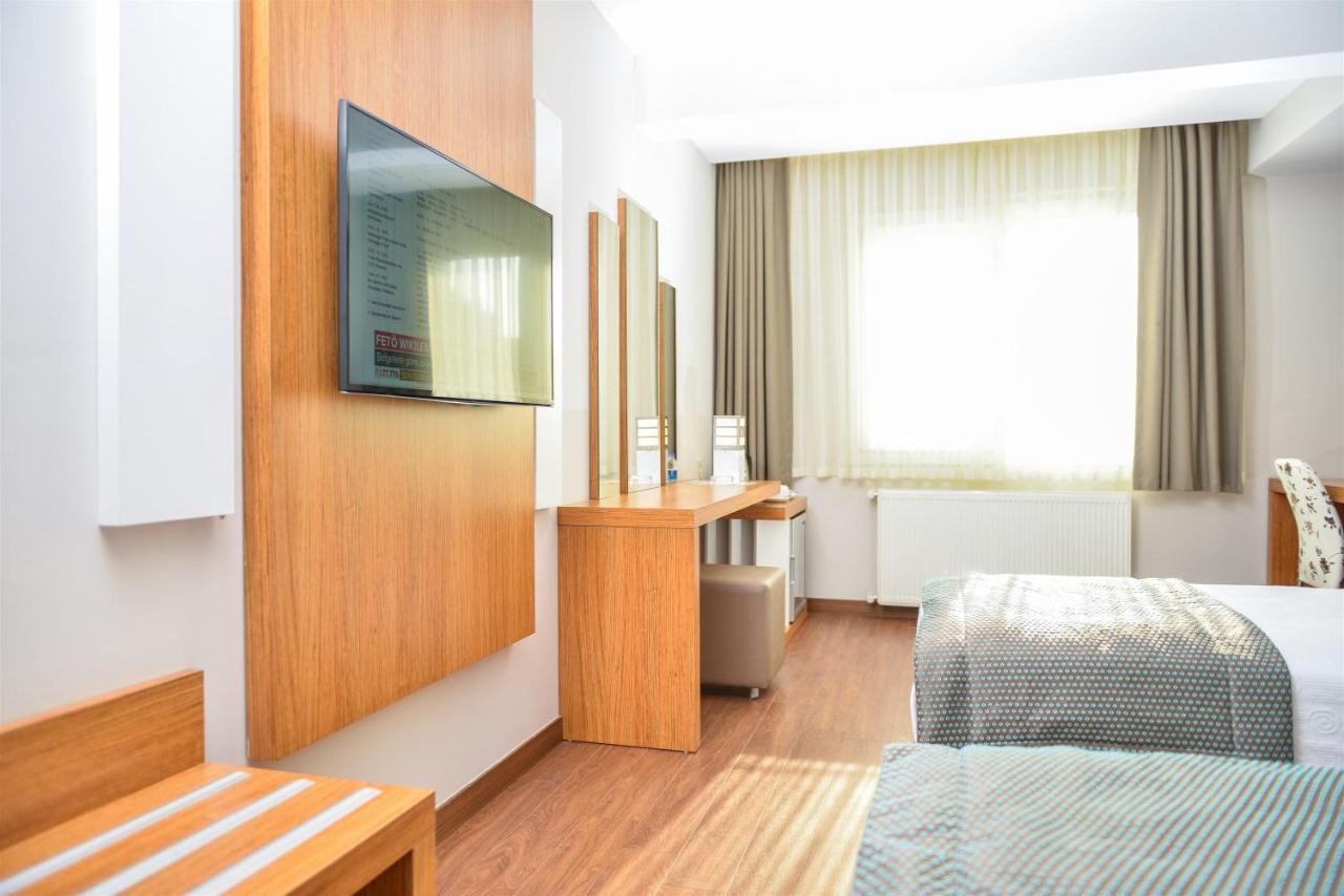 Hakcan Hotel อิซมีร์ ภายนอก รูปภาพ